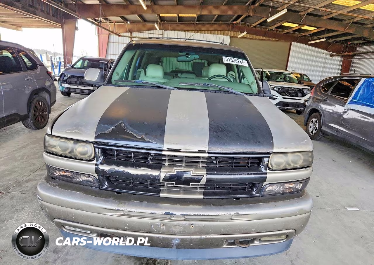2004 Chevrolet Tahoe C1500 VIN:1GNEC13V94R212110 - 5