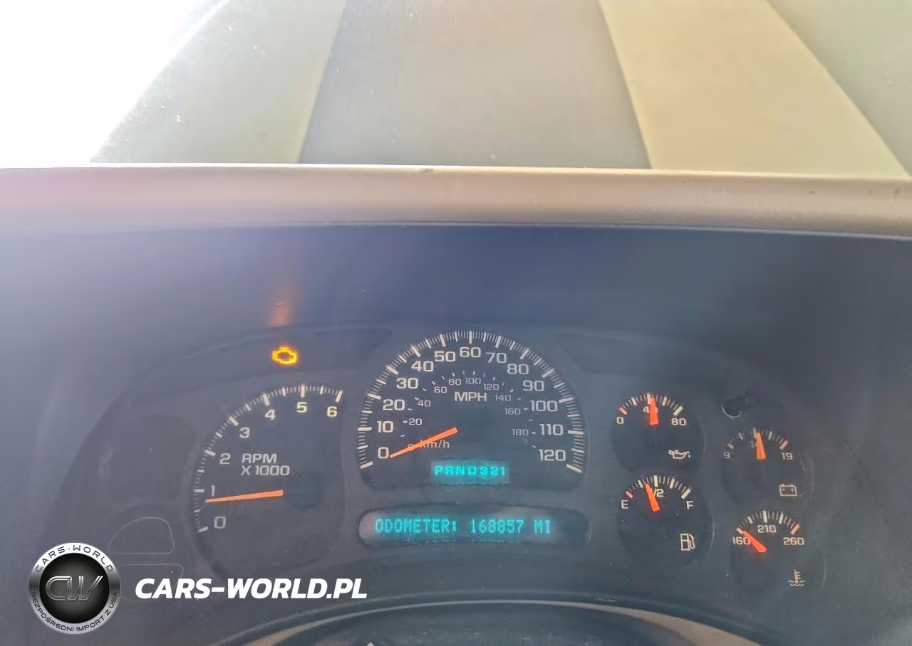 2004 Chevrolet Tahoe C1500 VIN:1GNEC13V94R212110 - 9