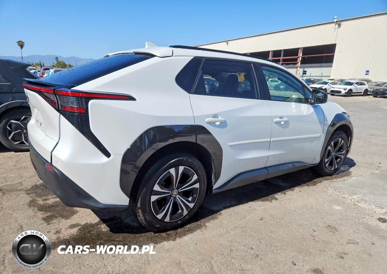 2023 Toyota Bz4X Xle VIN:JTMAAAAAXPA001093 - 3