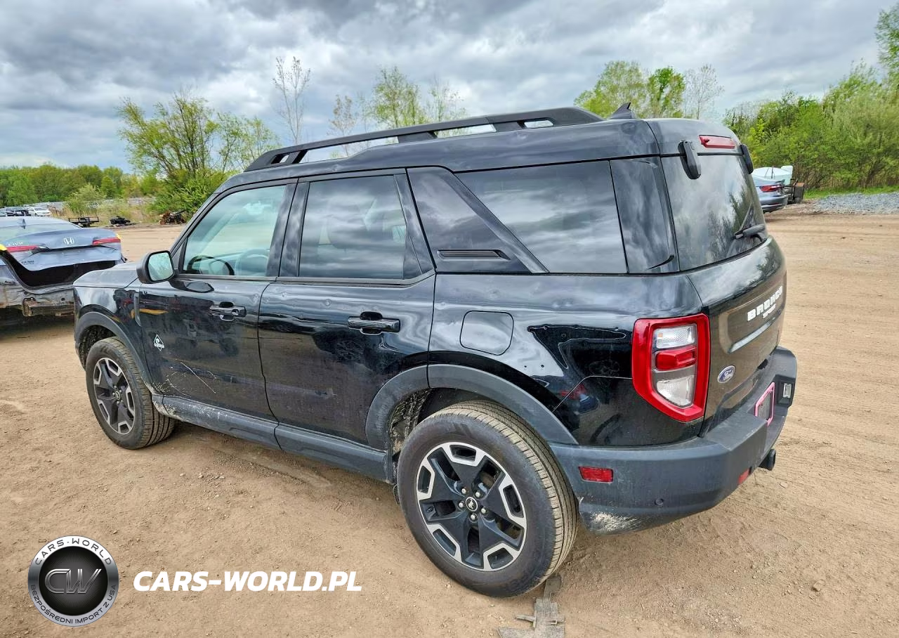 2022 Ford Bronco Sport Outer Banks VIN:3FMCR9C66NRE24647 - 2