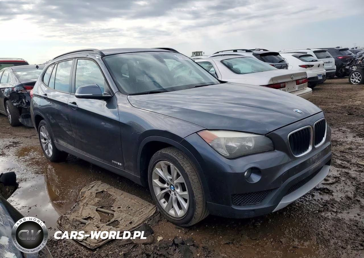 2013 BMW X1 xDrive28I VIN:WBAVL1C52DVR91394 - 4