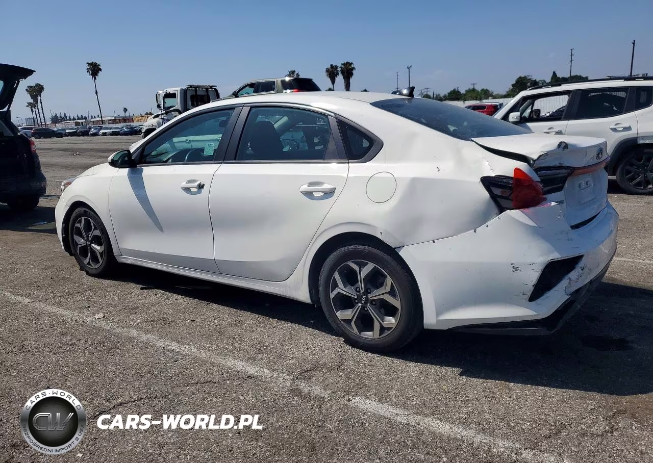 2021 Kia Forte Lxs VIN:3KPF24AD7ME304033 - 2