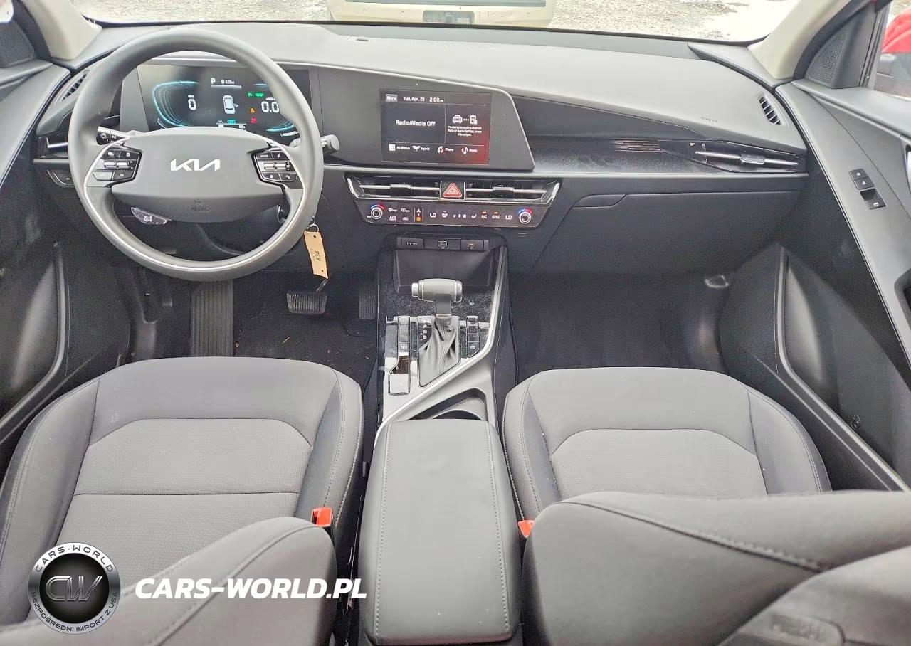 2024 Kia Niro Lx VIN:KNDCP3LEXR5165037 - 8