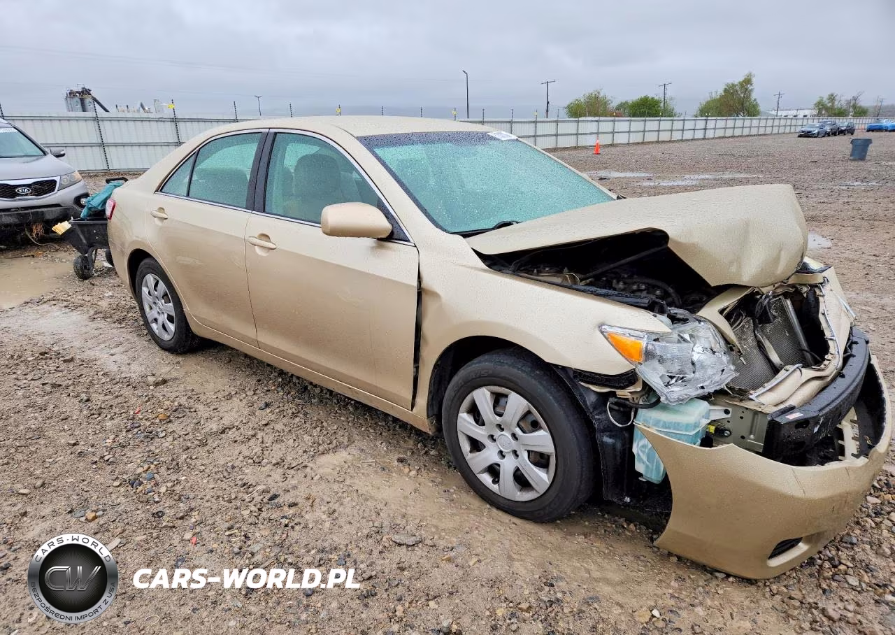 2010 Toyota Camry Le VIN:4T4BF3EK2AR071165 - 4