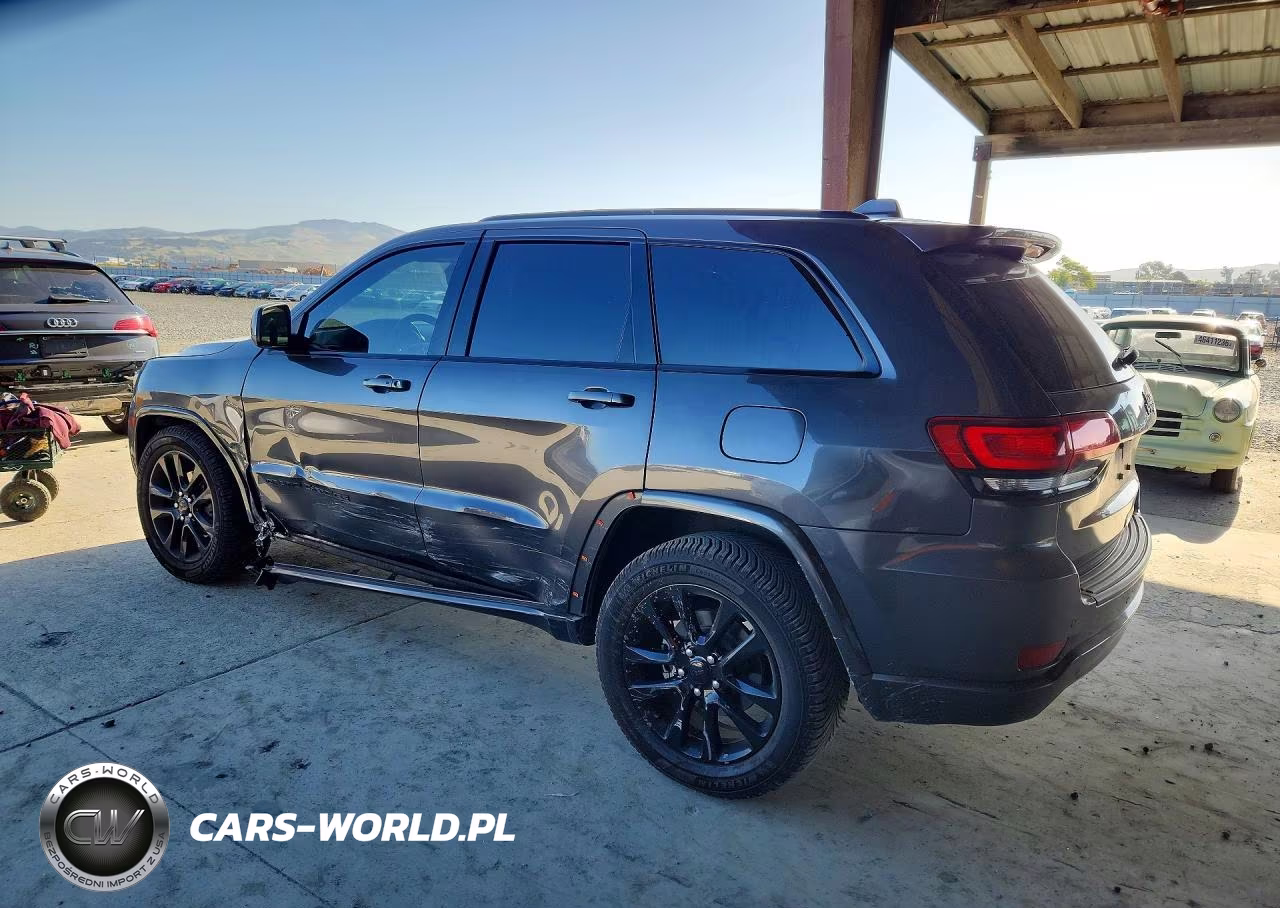2018 Jeep Grand Cherokee Laredo VIN:1C4RJEAG6JC485239 - 2