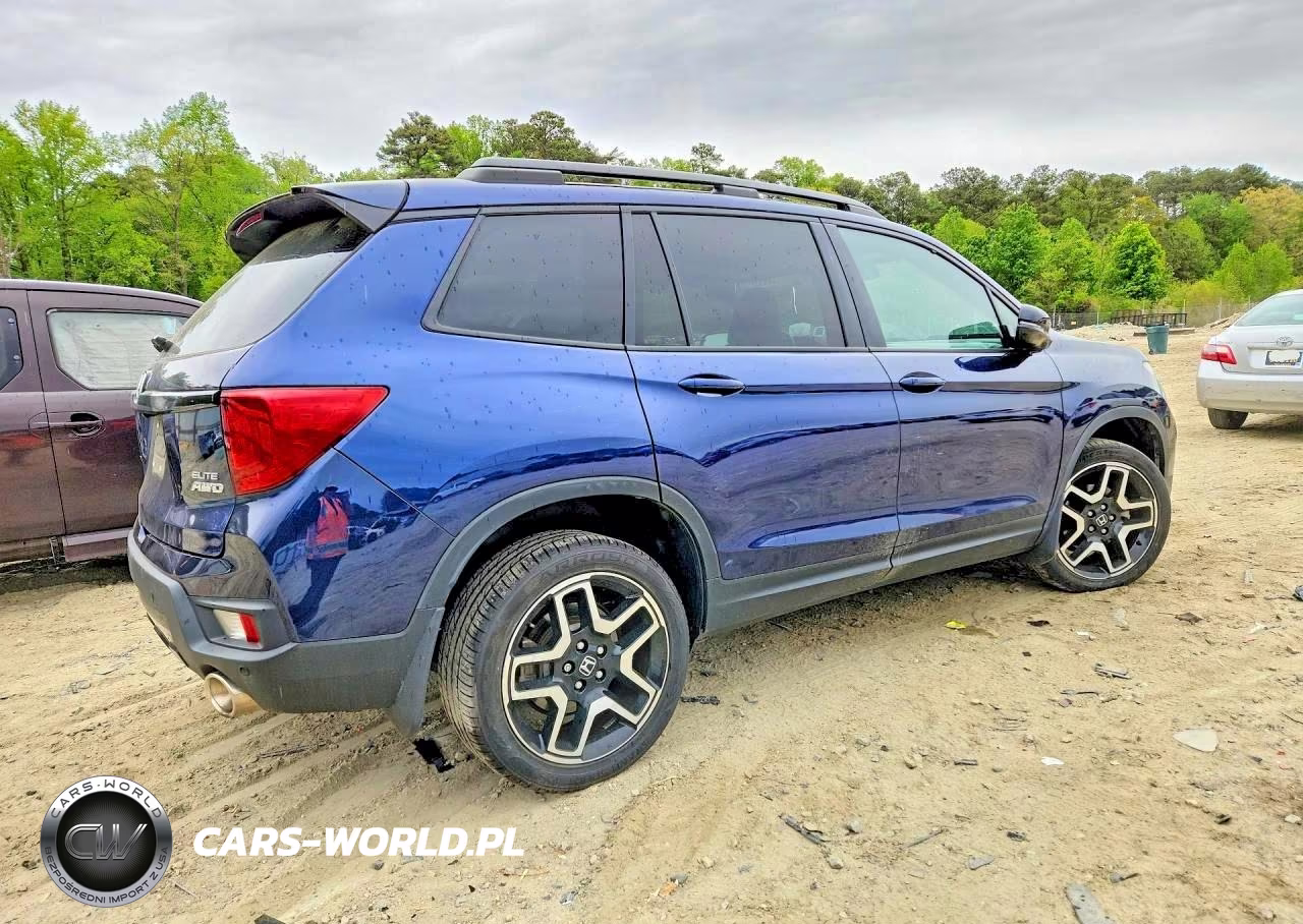 2022 Honda Passport Elite VIN:5FNYF8H01NB032033 - 3