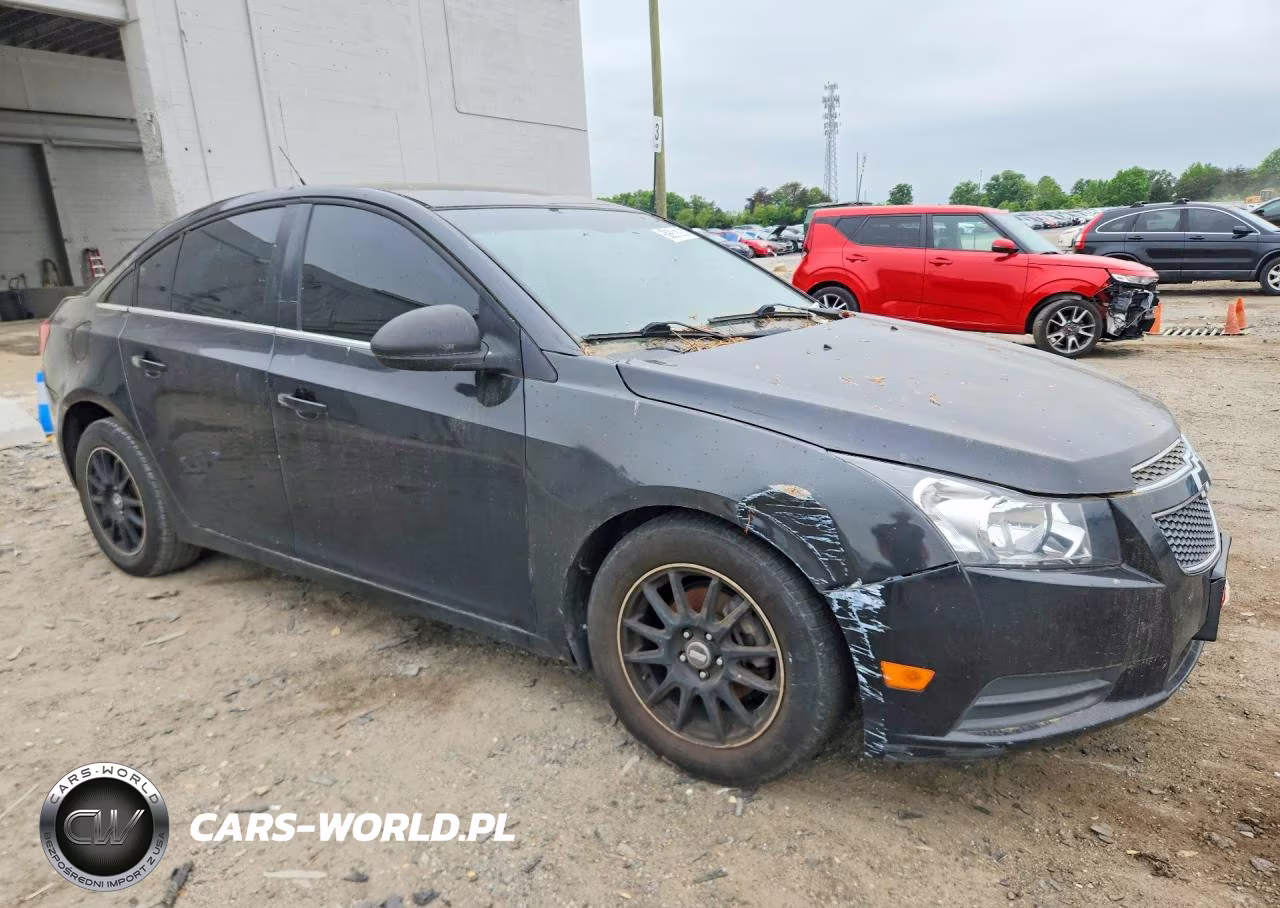 2012 Chevrolet Cruze Ls VIN:1G1PD5SH2C7393474 - 4