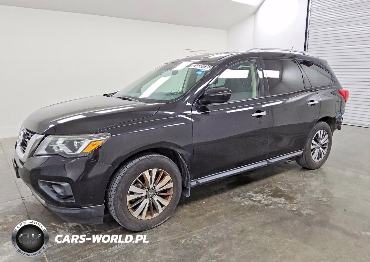 2018 Nissan Pathfinder S