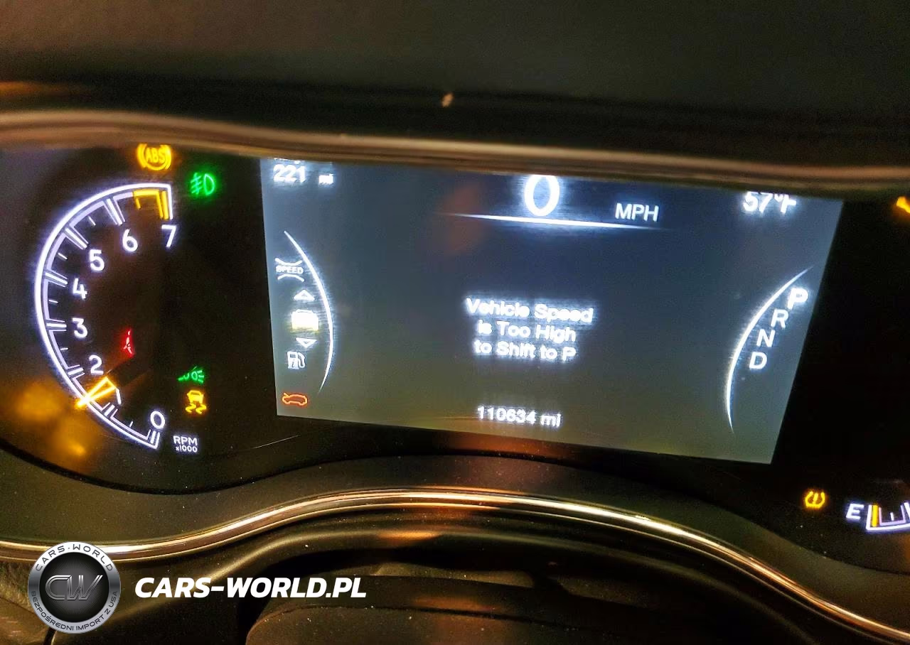2018 Jeep Grand Cherokee Laredo VIN:1C4RJFAG1JC202817 - 9