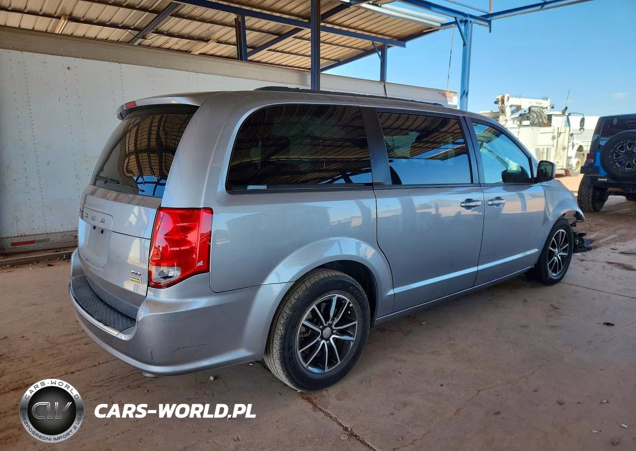 2019 Dodge Grand Caravan Gt VIN:2C4RDGEG5KR606896 - 3
