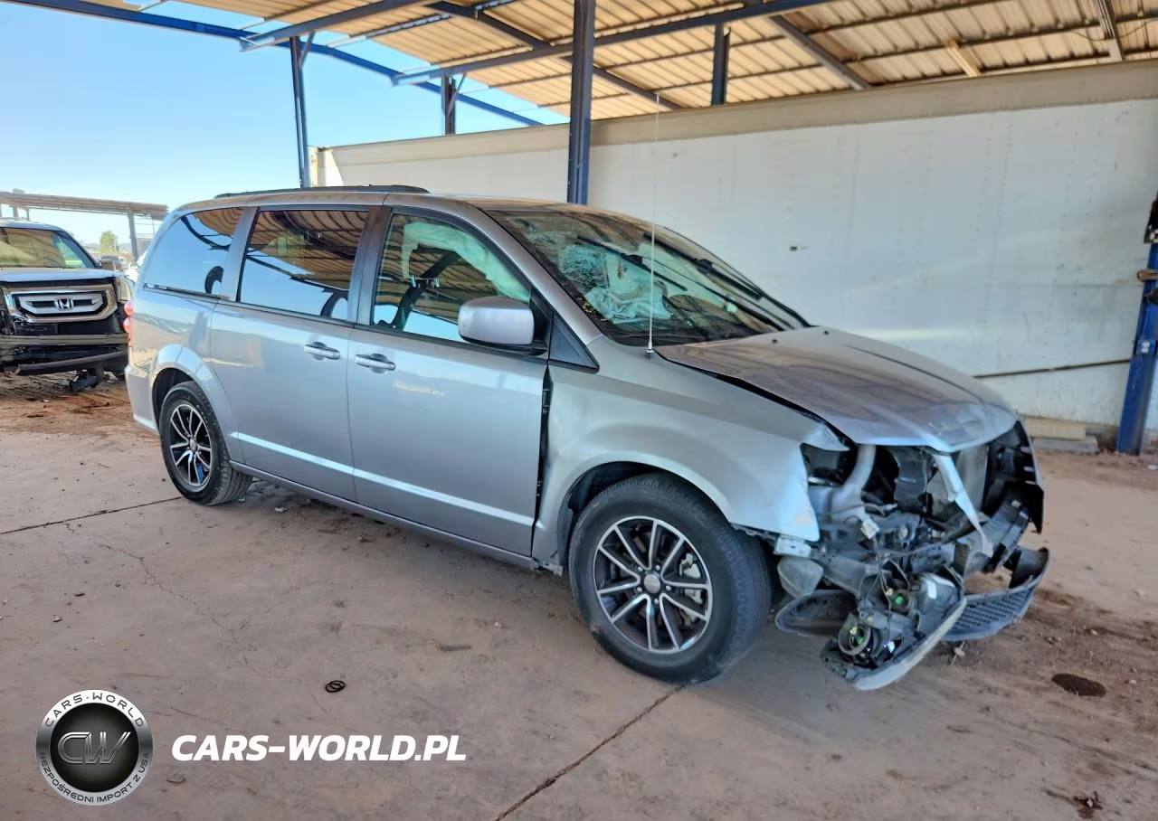 2019 Dodge Grand Caravan Gt VIN:2C4RDGEG5KR606896 - 4