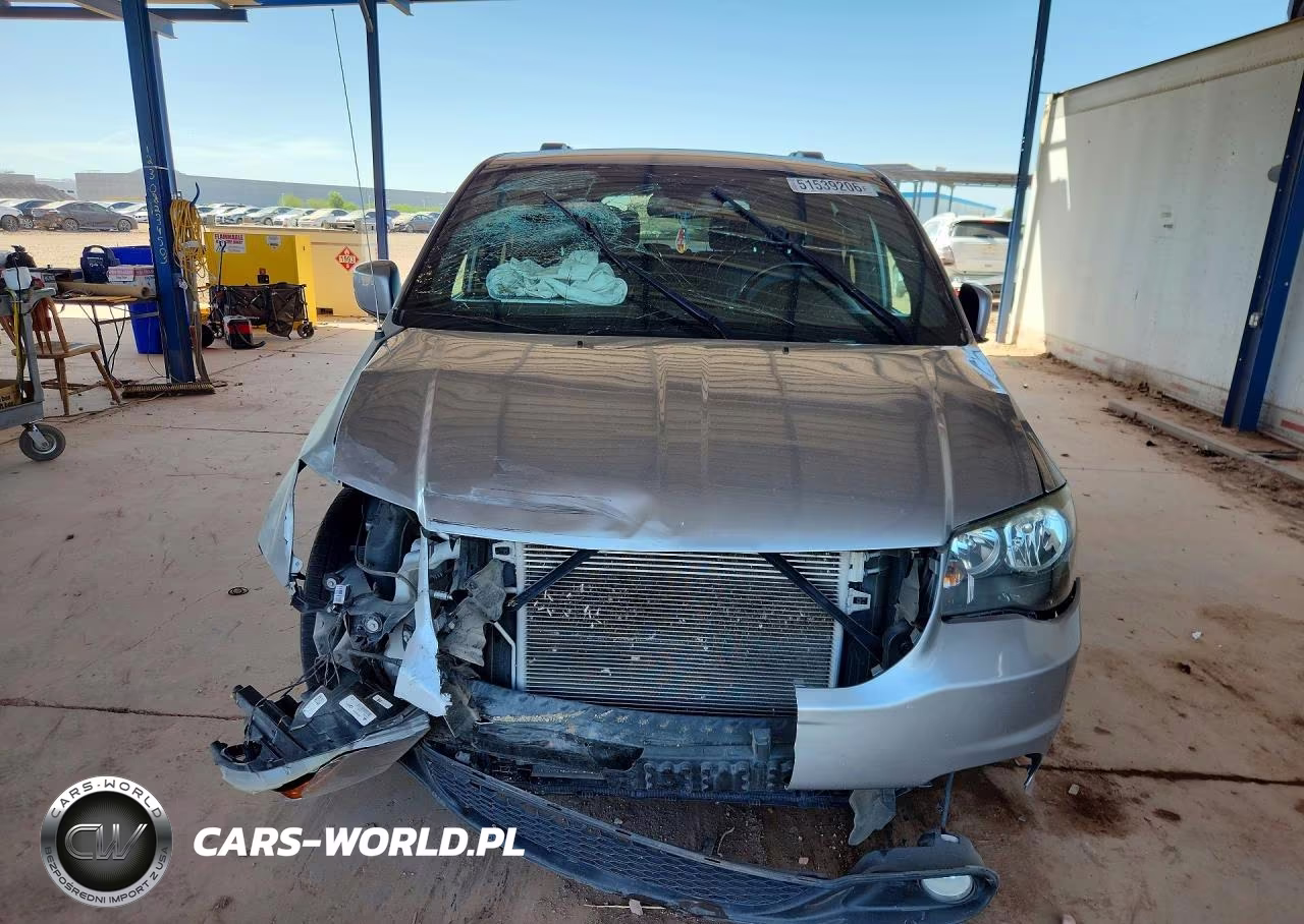 2019 Dodge Grand Caravan Gt VIN:2C4RDGEG5KR606896 - 5