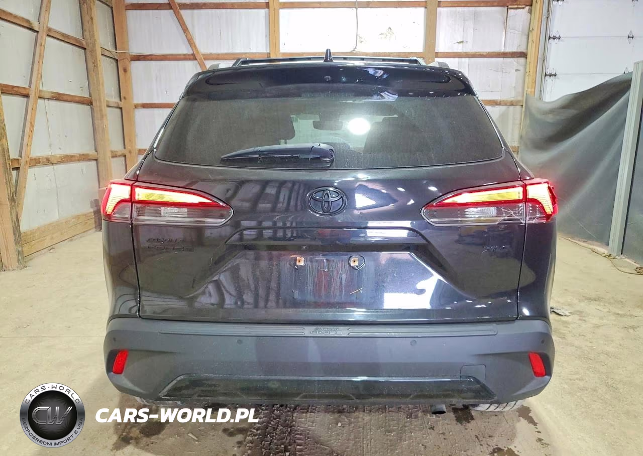 2022 Toyota Corolla Cross Xle VIN:7MUDAAAG3NV034041 - 6