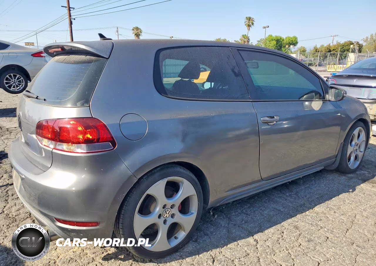 2011 Volkswagen Gti VIN:WVWFD7AJ4BW171820 - 3