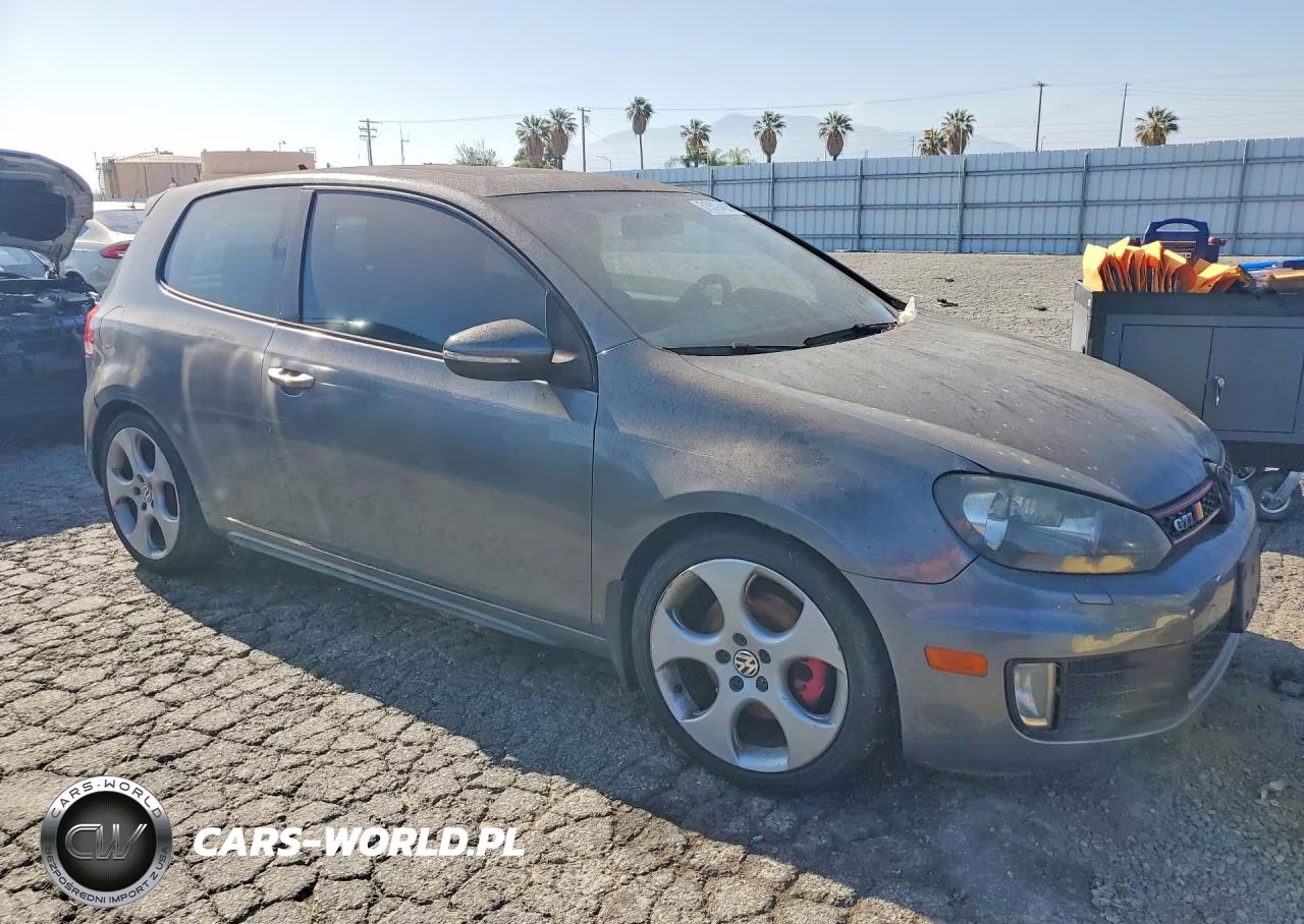 2011 Volkswagen Gti VIN:WVWFD7AJ4BW171820 - 4