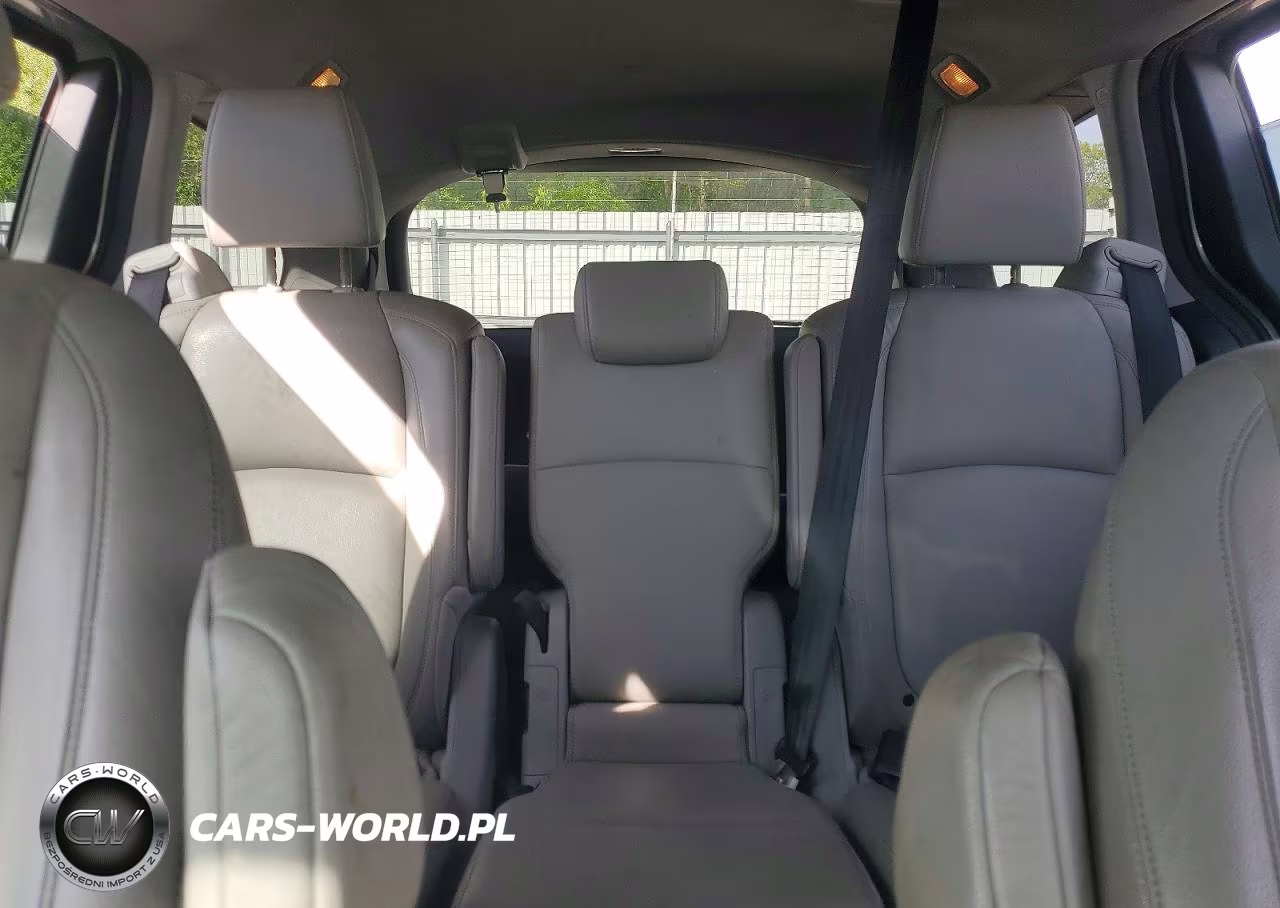 2018 Honda Odyssey Exl VIN:5FNRL6H79JB028000 - 10