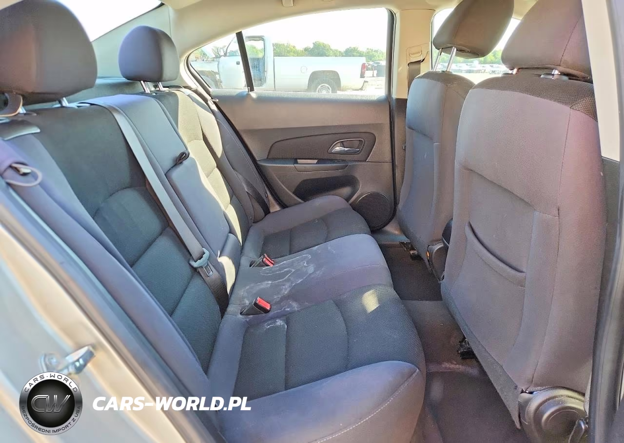 2014 Chevrolet Cruze VIN:1G1PC5SB2E7105146 - 10