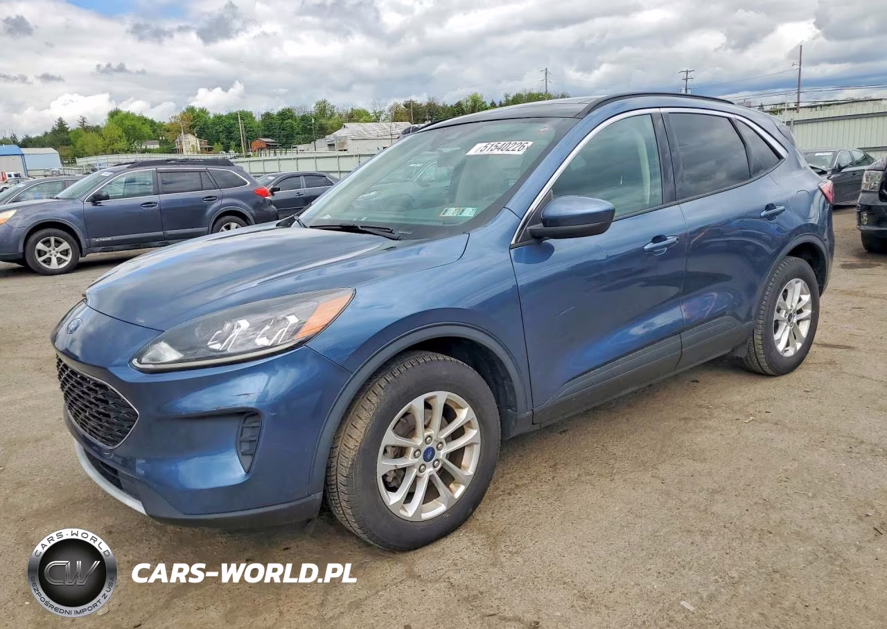 2020 Ford Escape Se