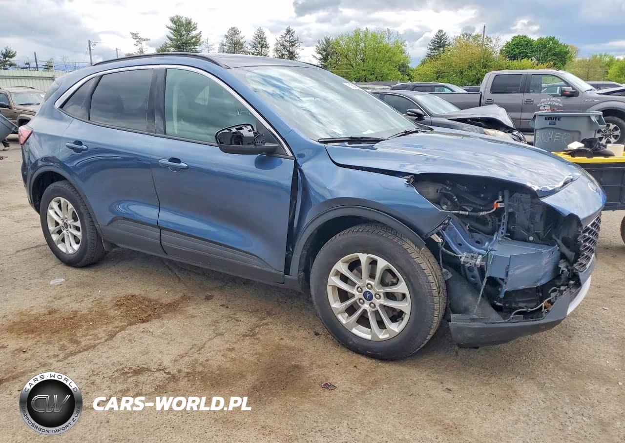 2020 Ford Escape Se VIN:1FMCU9G60LUB86843 - 4