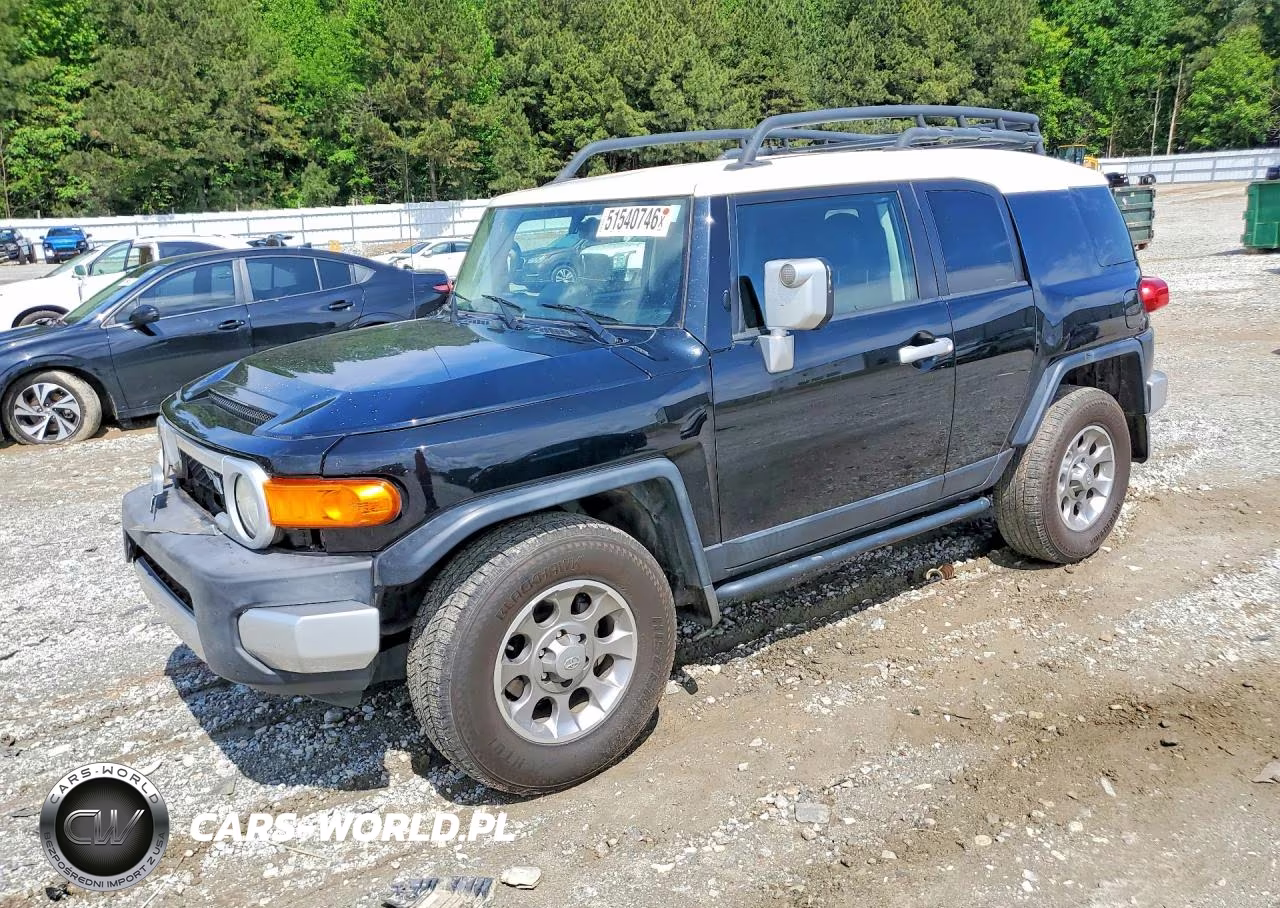 2011 Toyota Fj Cruiser Base