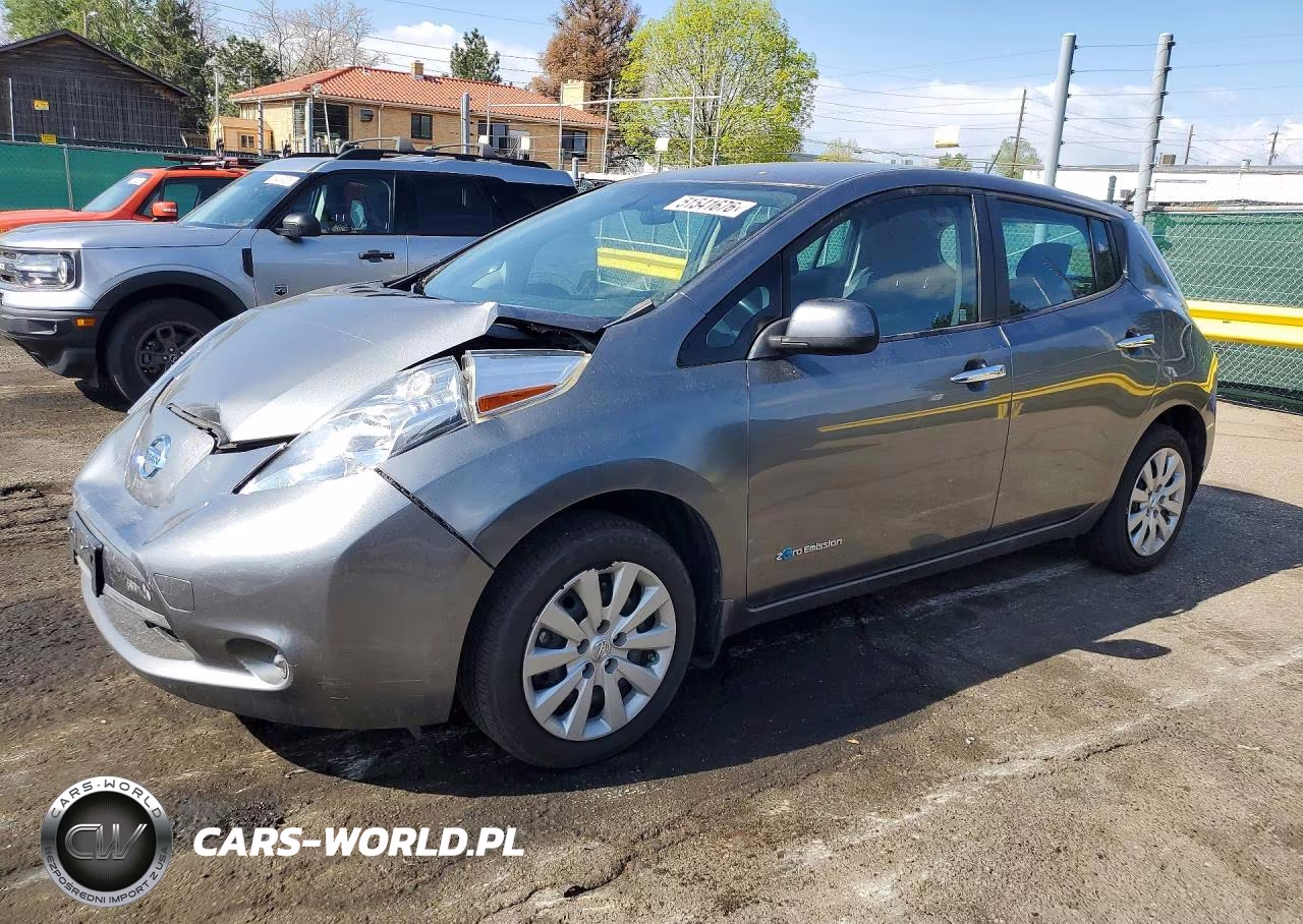 2015 Nissan Leaf S