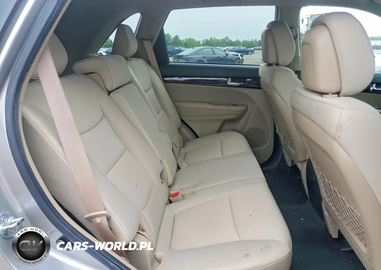 2013 Kia Sorento Lx VIN:5XYKT3A64DG364927 - 11