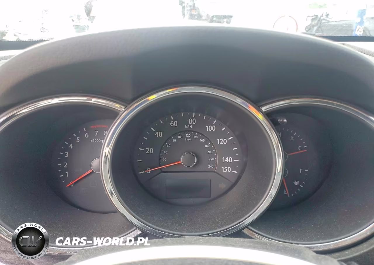 2013 Kia Sorento Lx VIN:5XYKT3A64DG364927 - 9