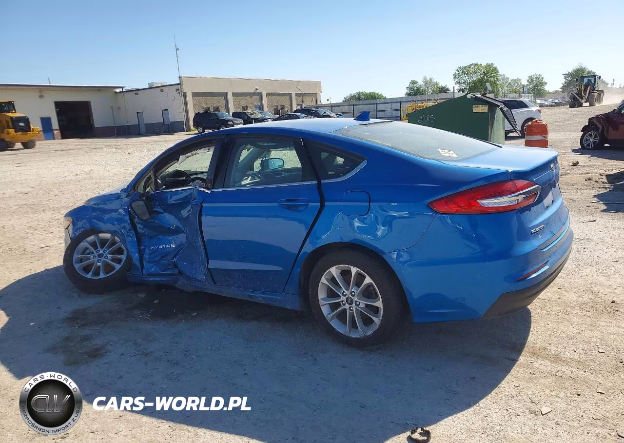 2019 Ford Fusion Se VIN:3FA6P0LU7KR185015 - 2