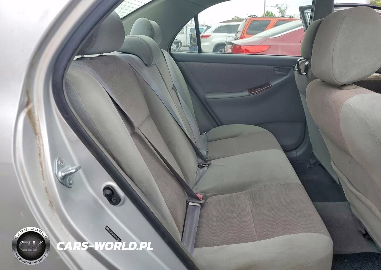 2007 Toyota Corolla Le VIN:JTDBR32E070110551 - 10