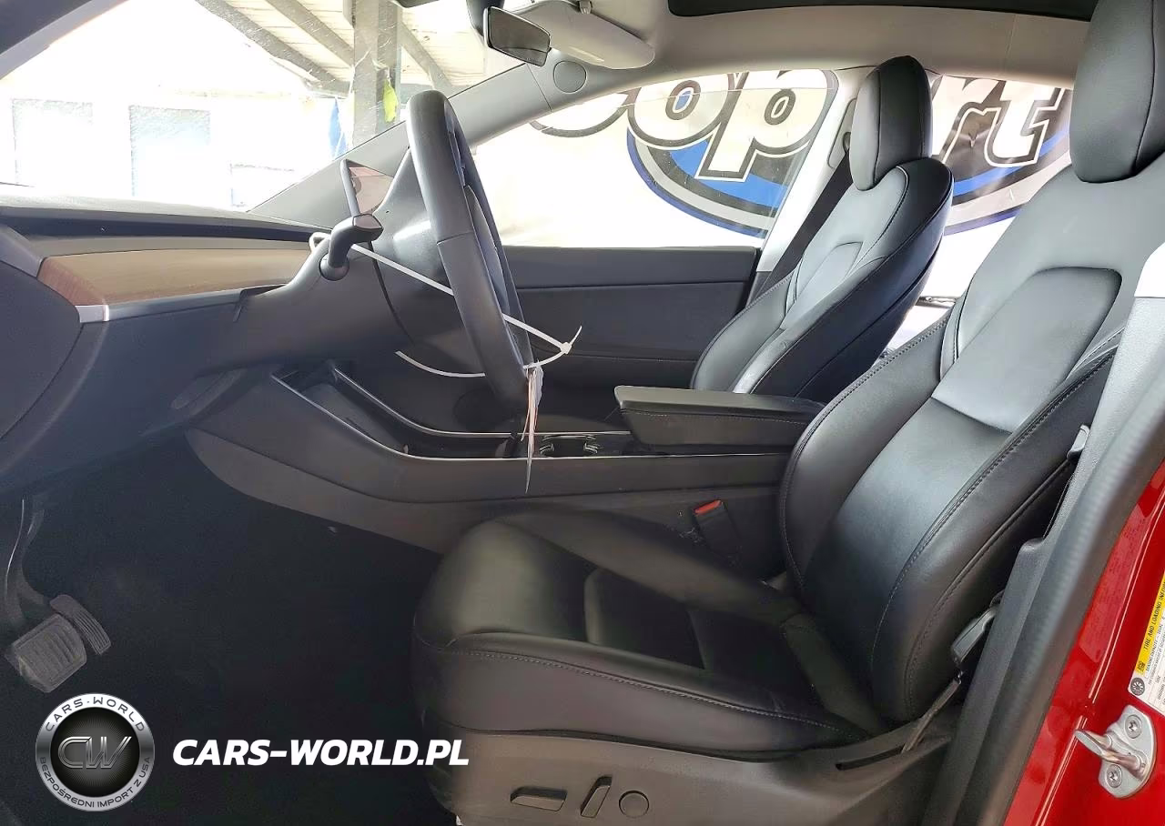 2020 Tesla Model Y VIN:5YJYGDEE4LF029470 - 7