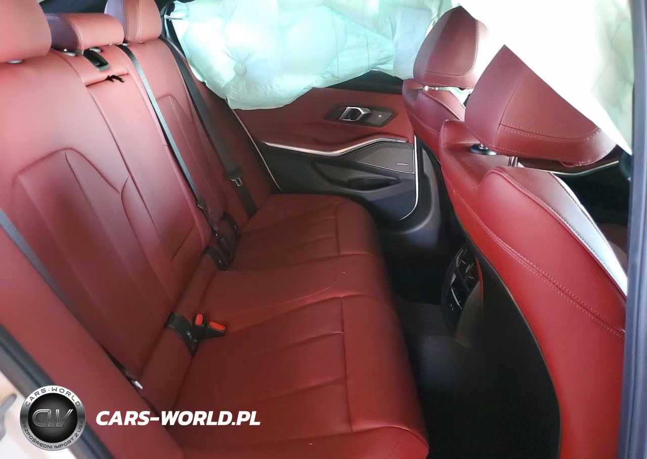 2025 BMW M340Xi VIN:3MW69FT08S8F83647 - 10