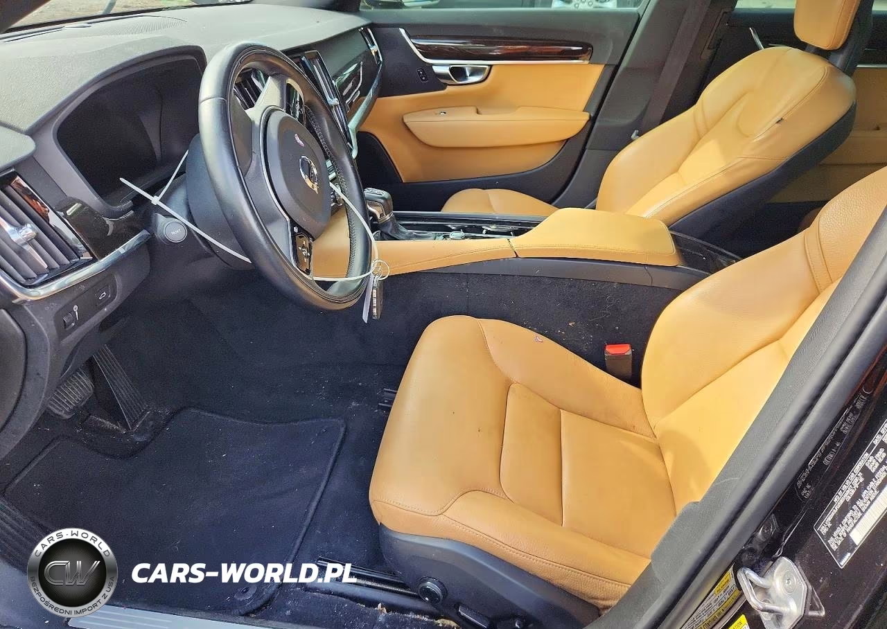 2018 Volvo S90 T5 Momentum VIN:LVY982AK9JP025959 - 7