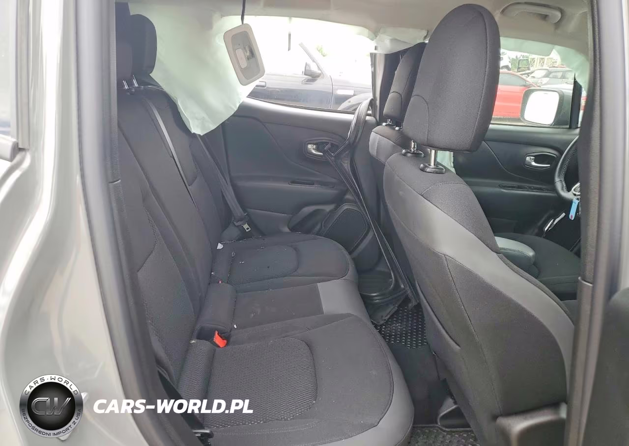 2020 Jeep Renegade Latitude VIN:ZACNJABB2LPL23288 - 10