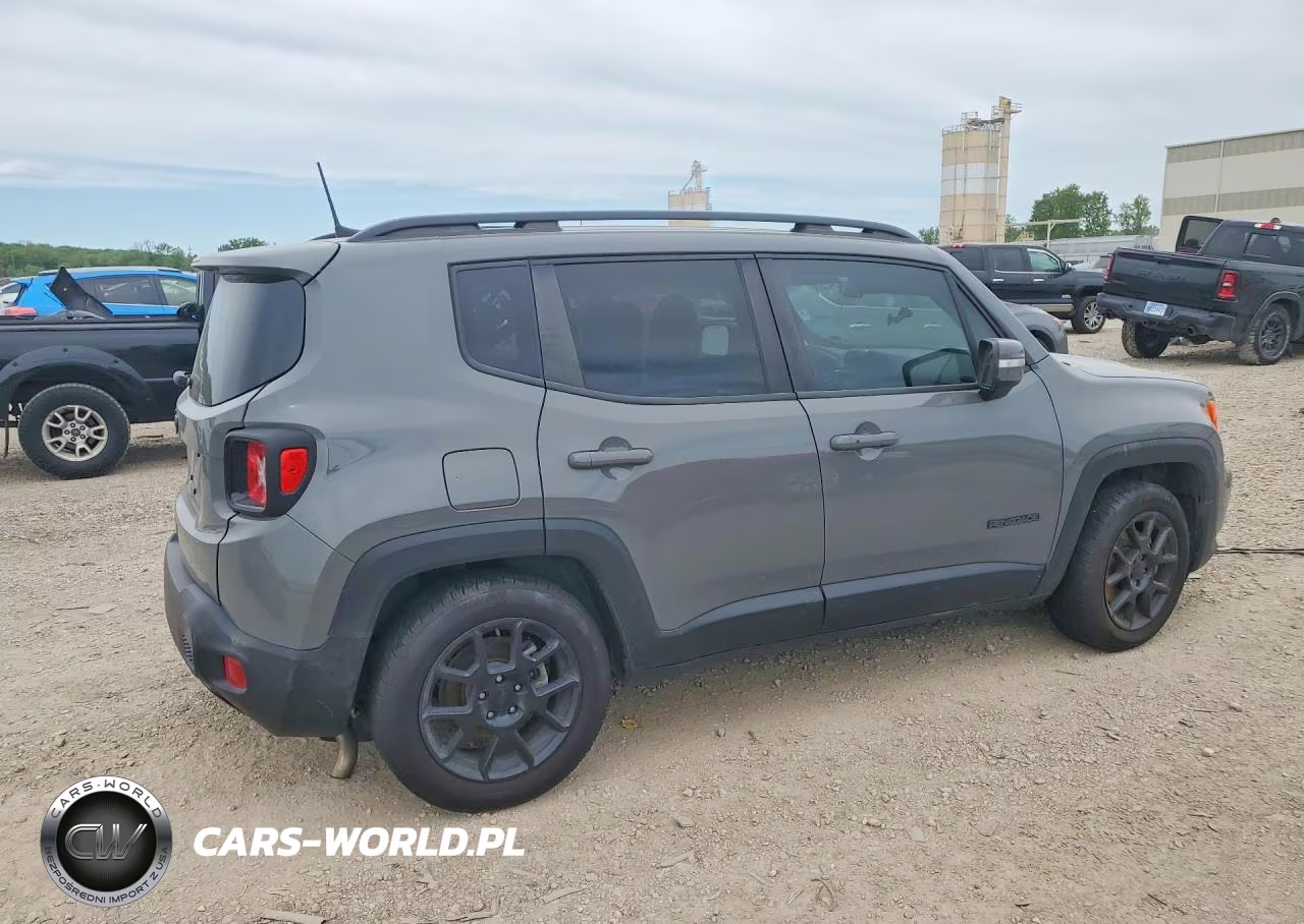 2020 Jeep Renegade Latitude VIN:ZACNJABB2LPL23288 - 3
