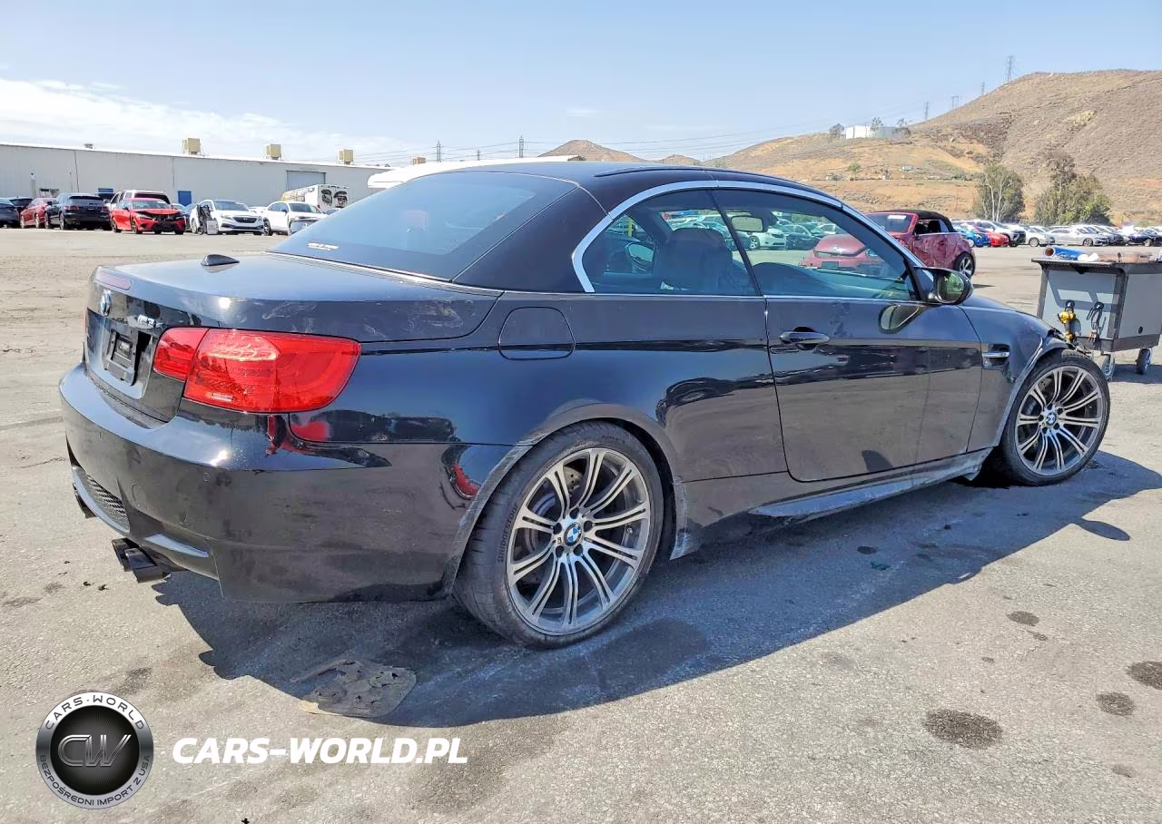 2013 BMW M3 VIN:WBSDX9C57DE785434 - 3