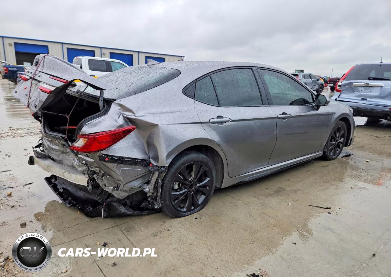 2026 Toyota Camry Se VIN:4T1DAACK5TU662912 - 3