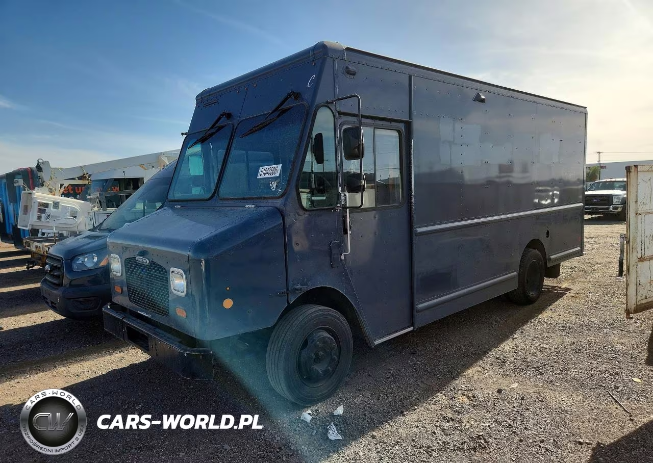 2020 Freightliner Mt45G Chassis Delivery Truck