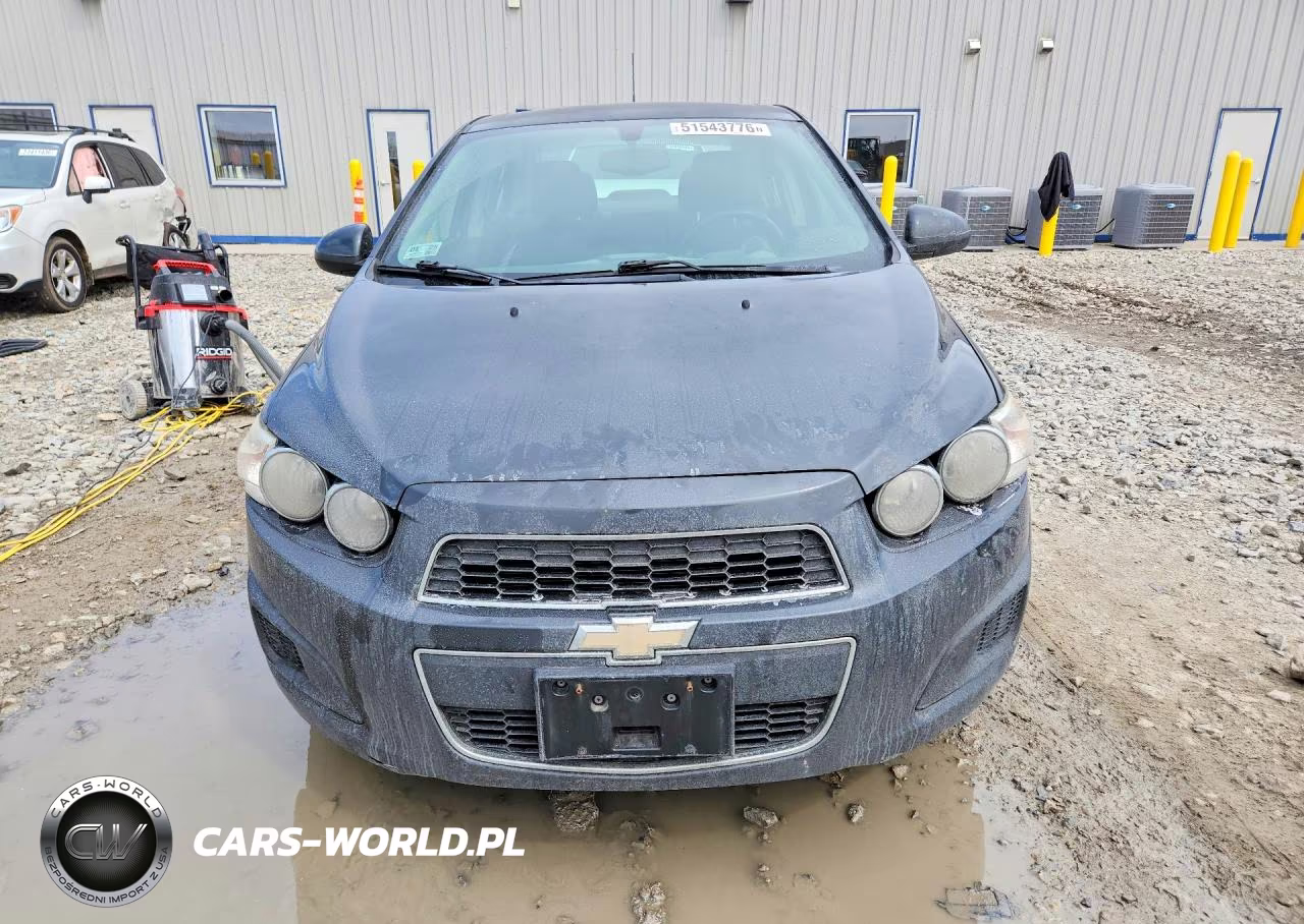 2015 Chevrolet Sonic Lt VIN:1G1JC5SG3F4160516 - 5