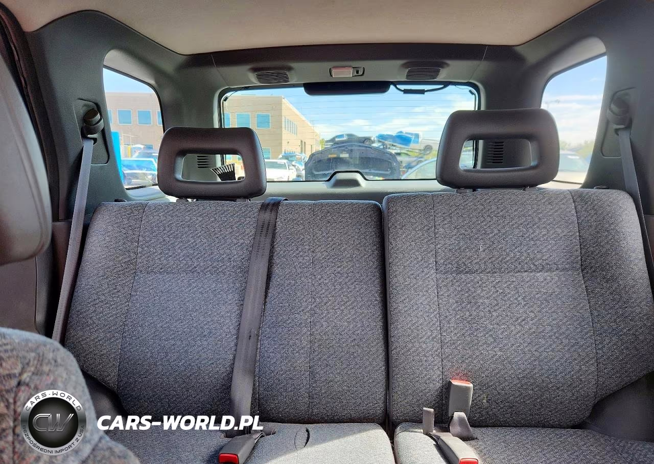 1998 Isuzu Rodeo S VIN:4S2CM58W7W4360380 - 10