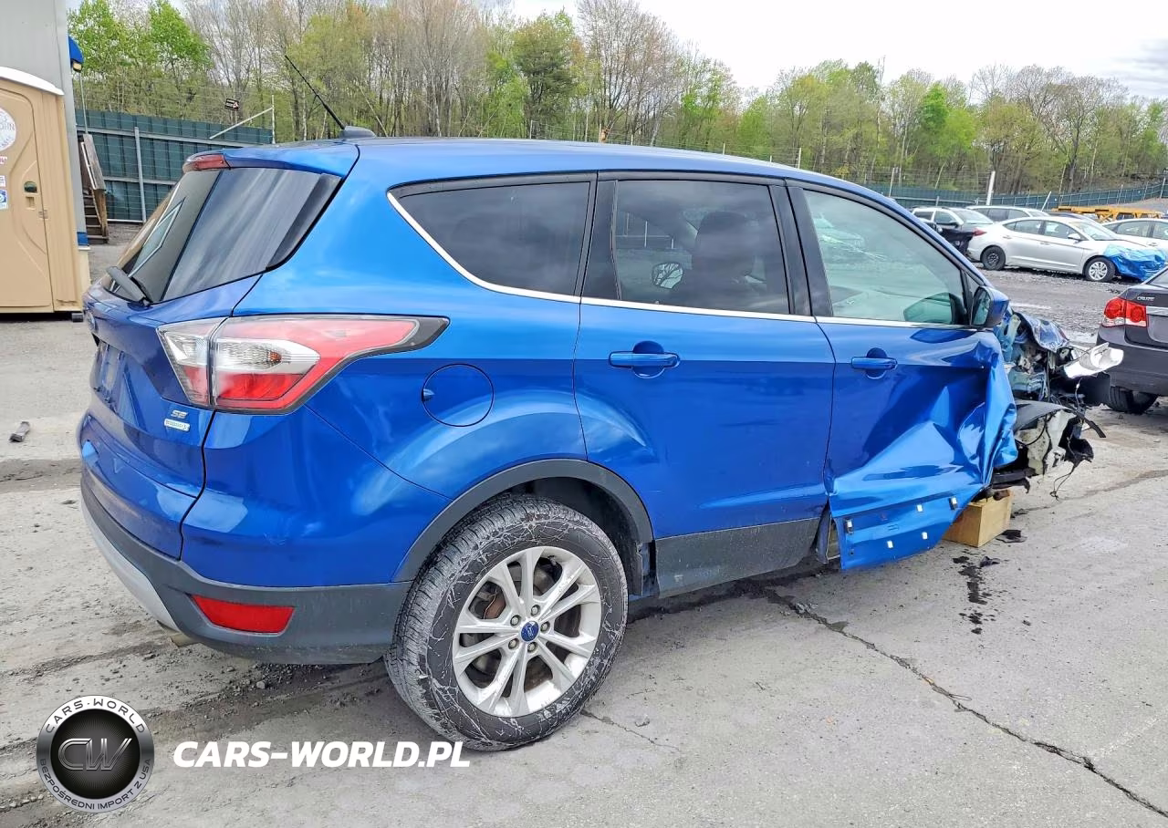 2017 Ford Escape Se VIN:1FMCU0GD0HUA02308 - 3