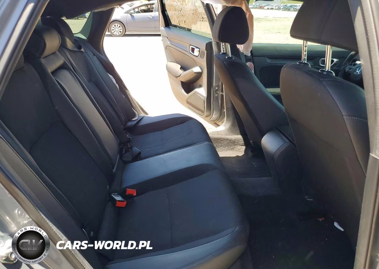 2025 Honda Civic Sport VIN:2HGFE2F59SH588829 - 10