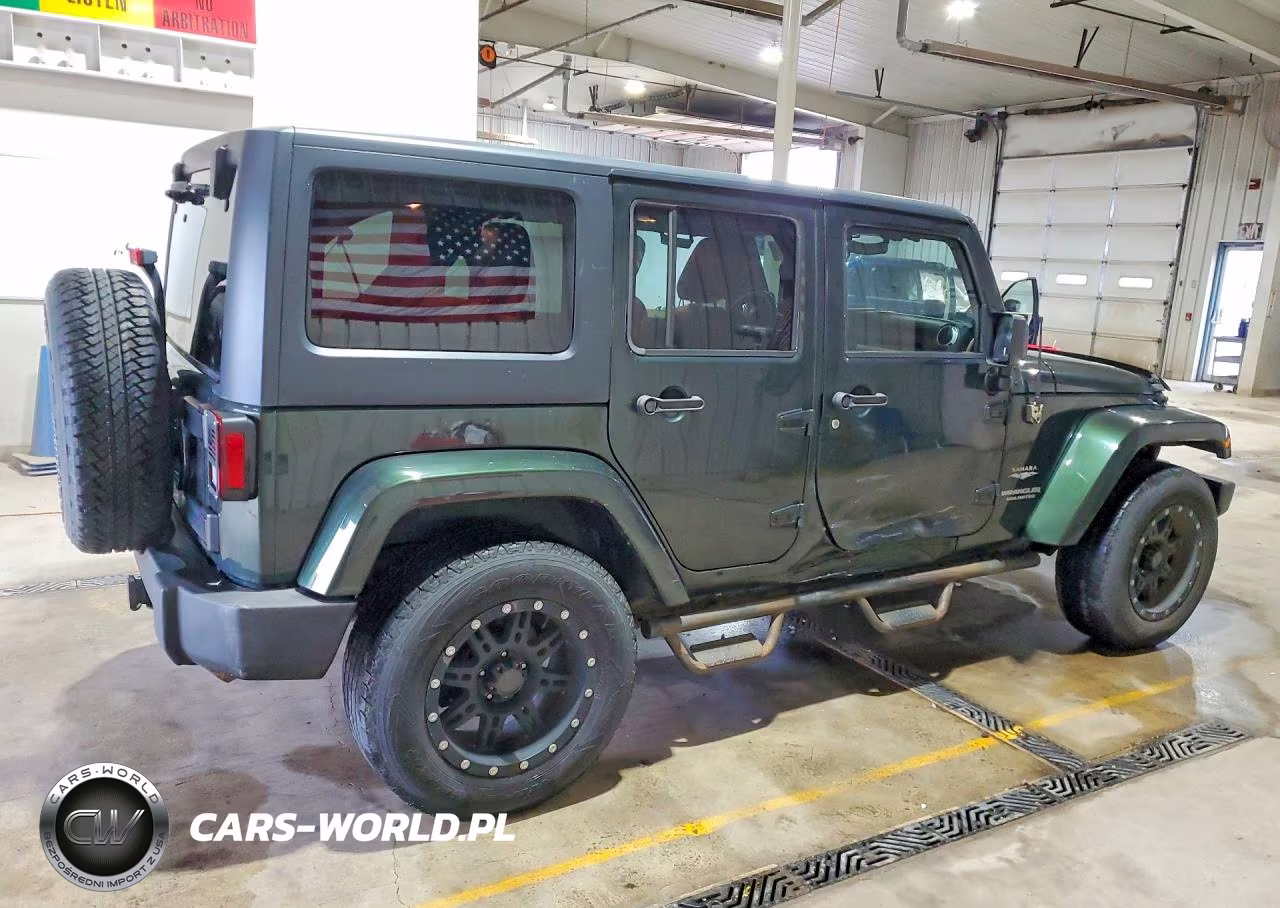 2011 Jeep Wrangler Unlimited Sahara VIN:1J4BA5H19BL512299 - 3