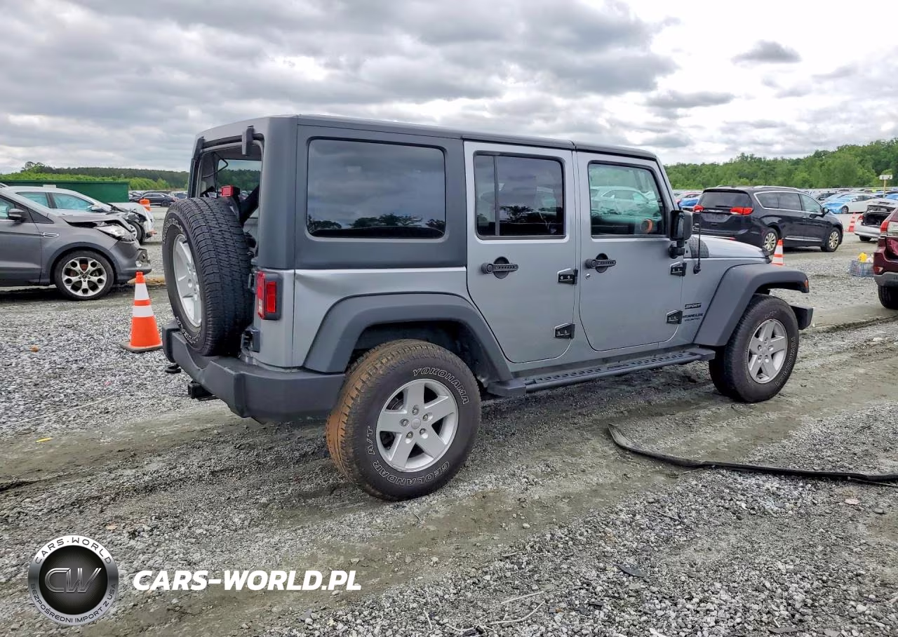 2017 Jeep Wrangler VIN:1C4BJWDG0HL721977 - 3