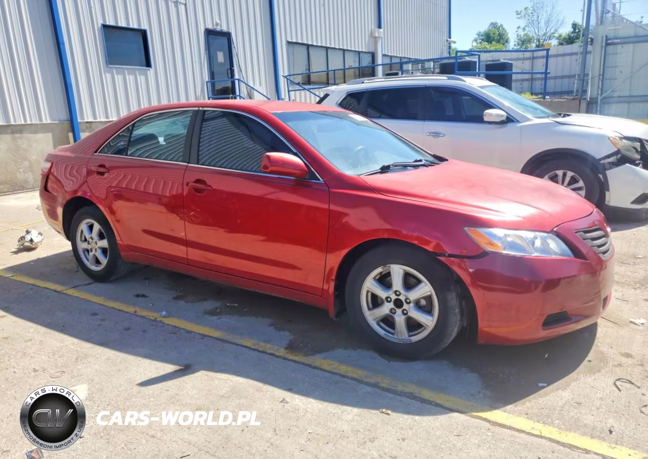 2007 Toyota Camry Le VIN:4T1BE46KX7U083140 - 4