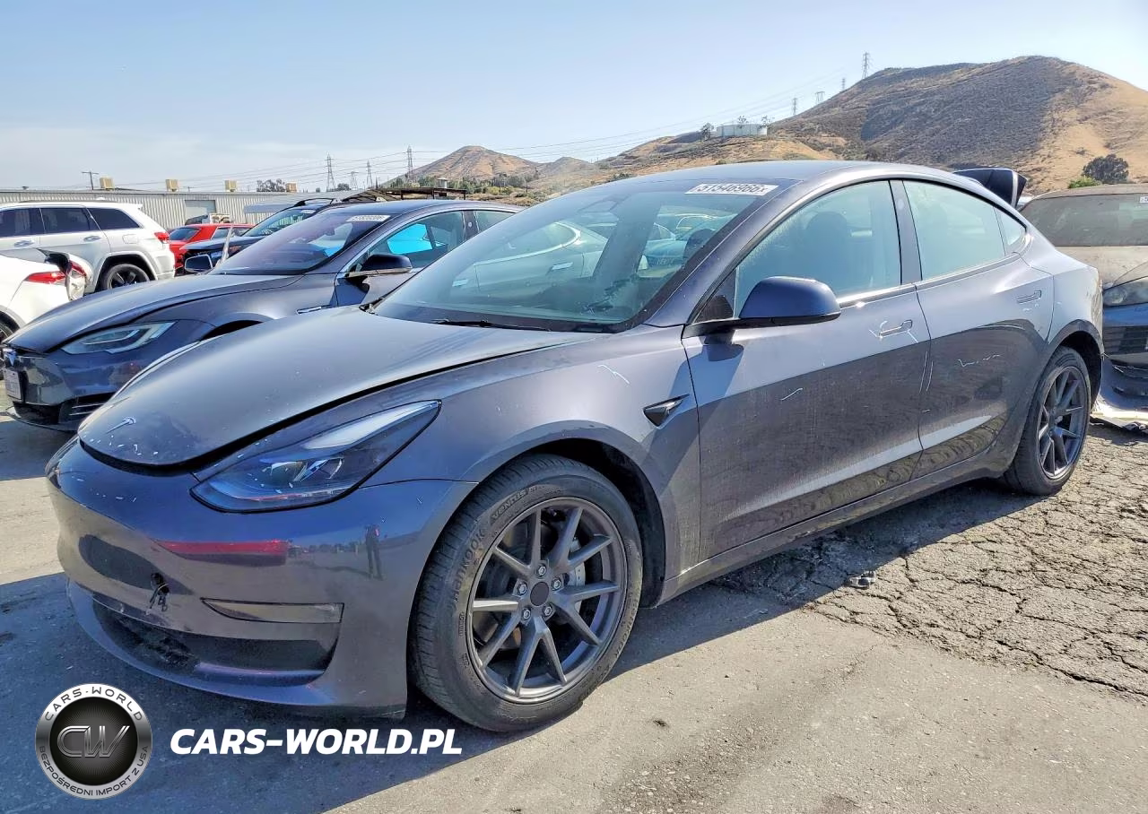 2023 Tesla Model 3 – zdjęcie 1 z 12
