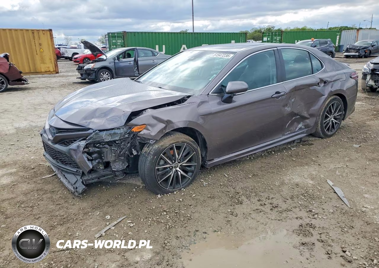 2022 Toyota Camry Hybrid Se – zdjęcie 1 z 13