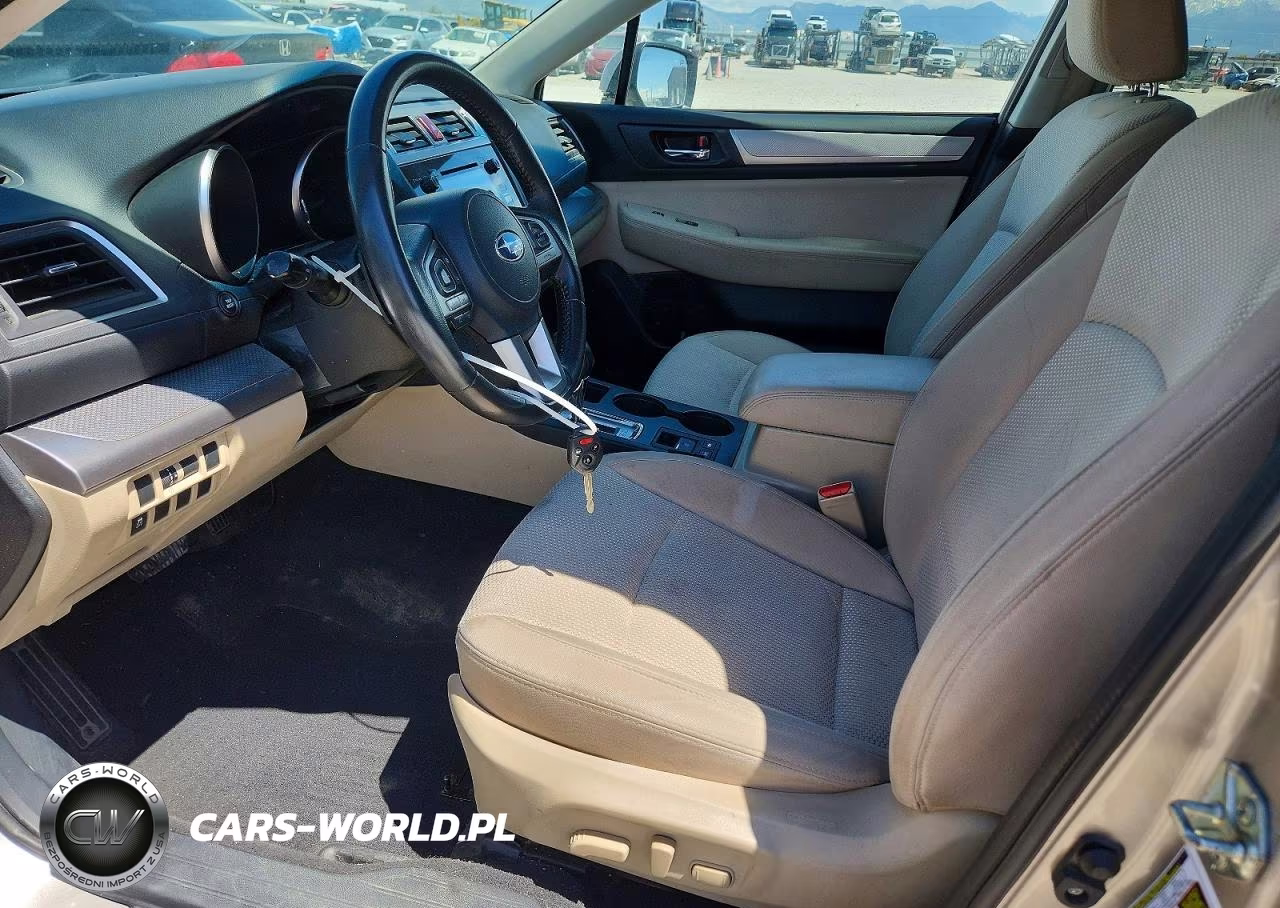 2017 Subaru Outback 2.5I Premium VIN:4S4BSACCXH3225661 - 7