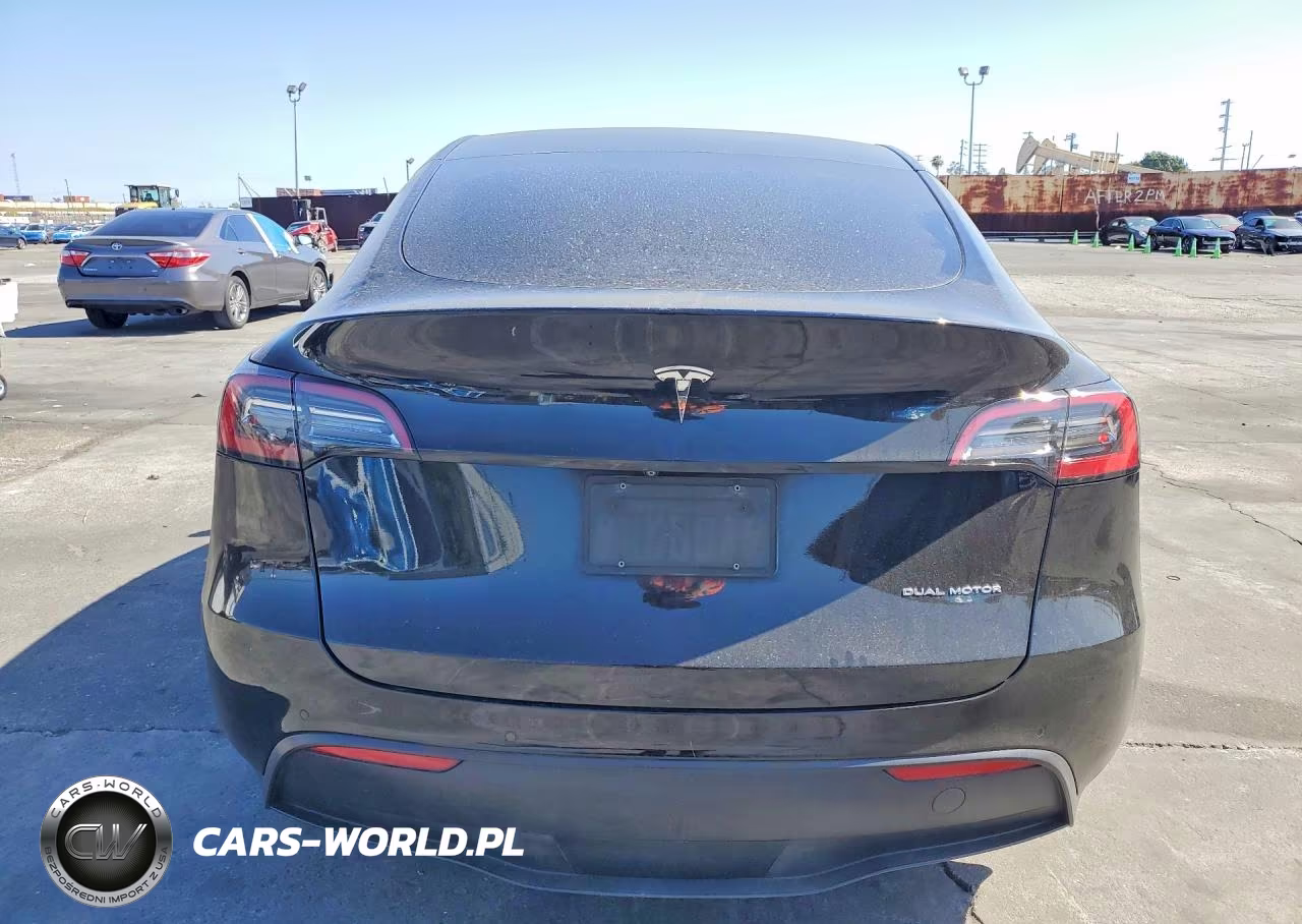 2021 Tesla Model Y VIN:5YJYGDEE7MF233133 - 6