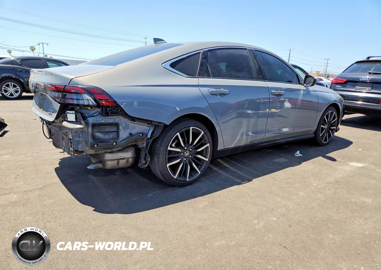 2025 Honda Accord Touring Hybrid VIN:1HGCY2F80SA051799 - 3