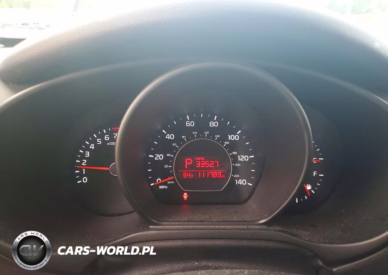 2018 Kia Soul + VIN:KNDJP3A55J7518562 - 9